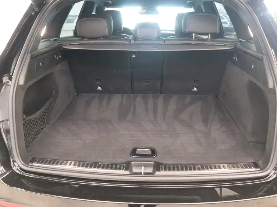 Mercedes-Benz GLC 2017 — фото 19