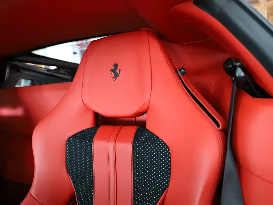 Ferrari F8 2022 — фото 24