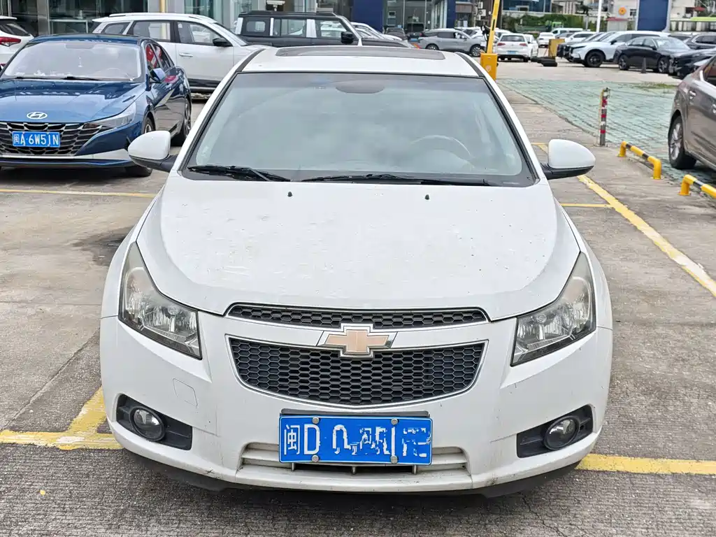 Chevrolet Cruze 2014 — фото 2