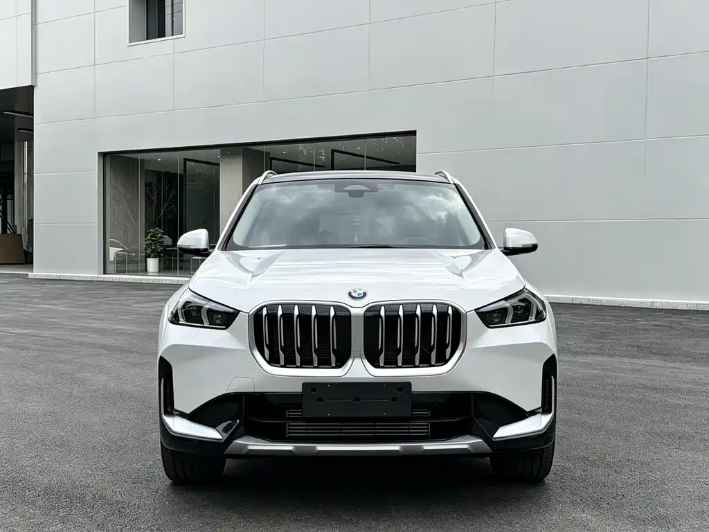 BMW X1 2025