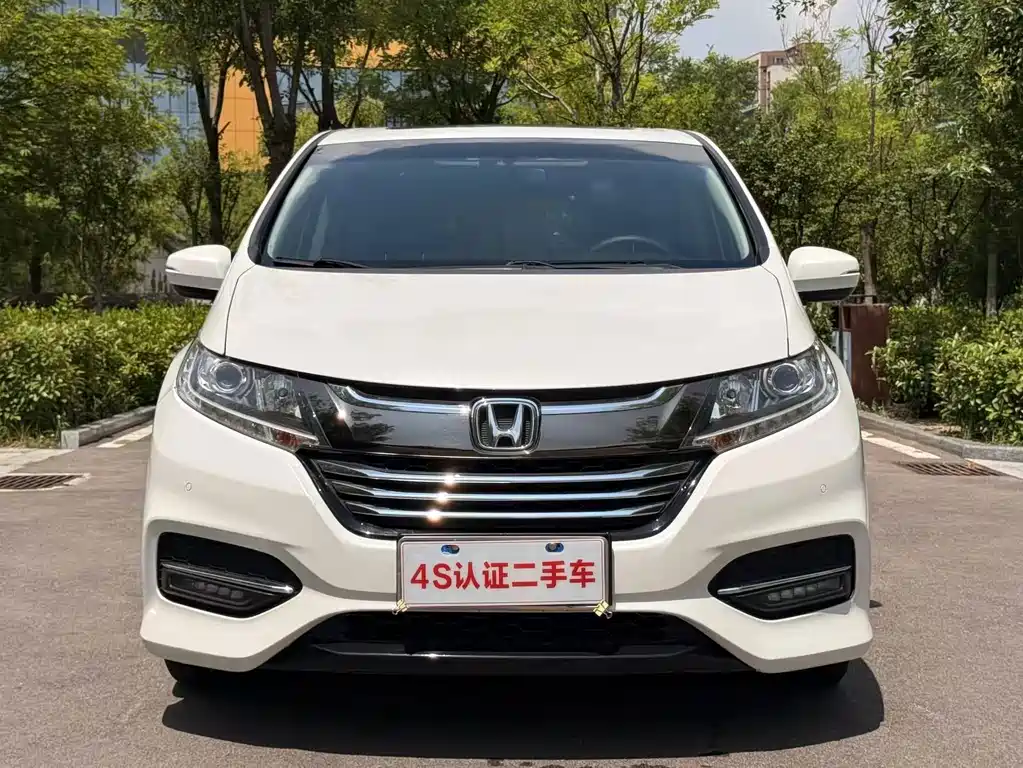Honda Odyssey 2019 — фото 2