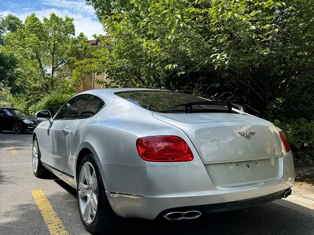 Bentley Continental 2013 — фото 4