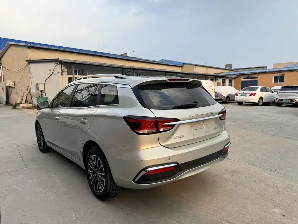 Roewe Ei5 2018 — фото 10
