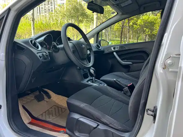 Ford Fiesta 2013