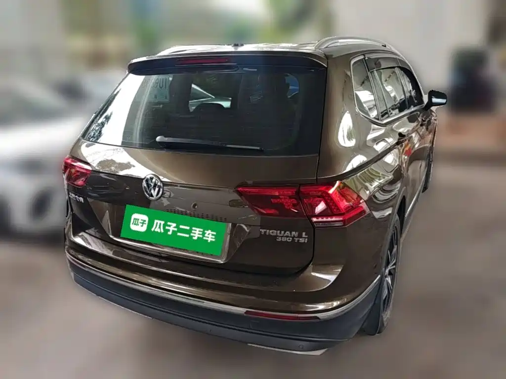 Volkswagen Tiguan L 2017 — фото 10