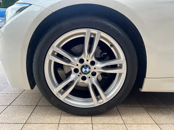 BMW 3 Series 2017