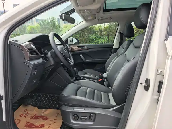 Volkswagen Tharu 2021