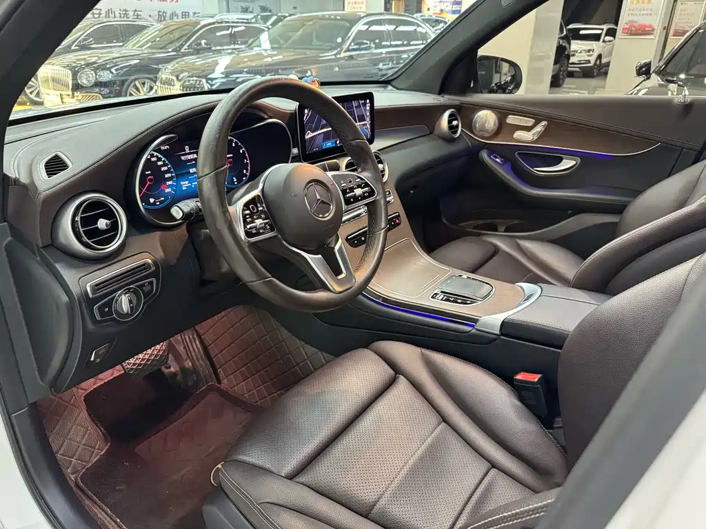 Mercedes-Benz GLC 2022 — фото 12