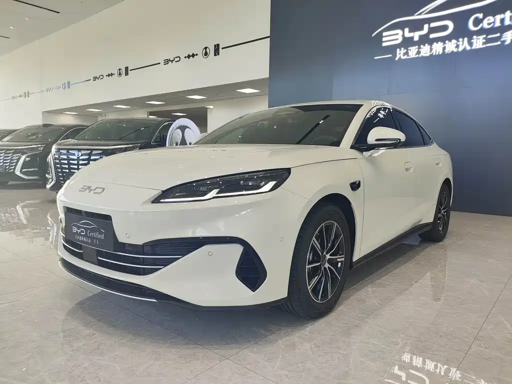 BYD Seal 06 2025 — фото 1