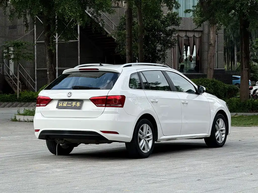 Volkswagen Gran Lavida 2016 — фото 19