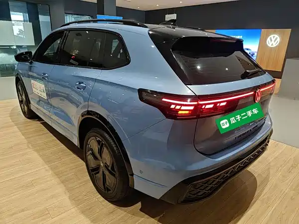 Volkswagen Tiguan L 2024
