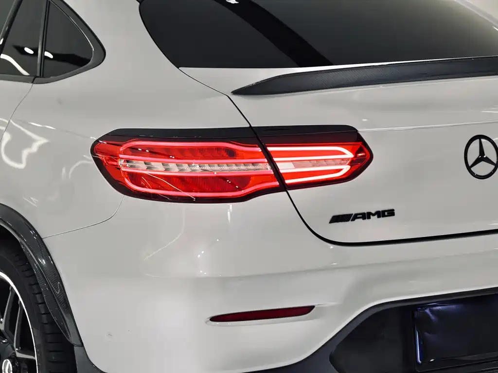 Mercedes-Benz GLC Coupe AMG 2019 — фото 14