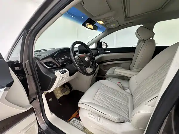 Buick GL8 2022