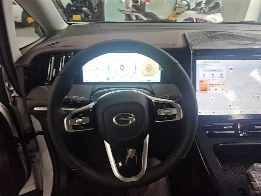 GAC Motor Trumpchi M8 2025 — фото 11