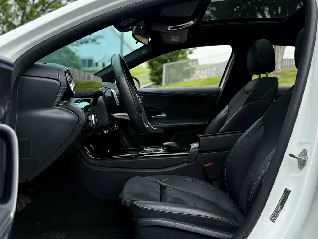 Mercedes-Benz A-Class 2021