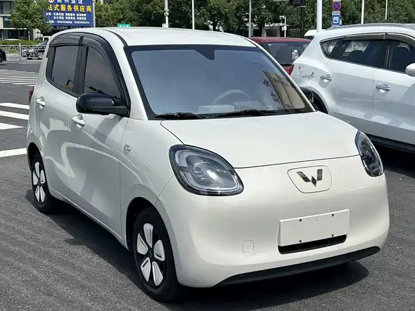 Wuling Hongguang MINIEV 2025
