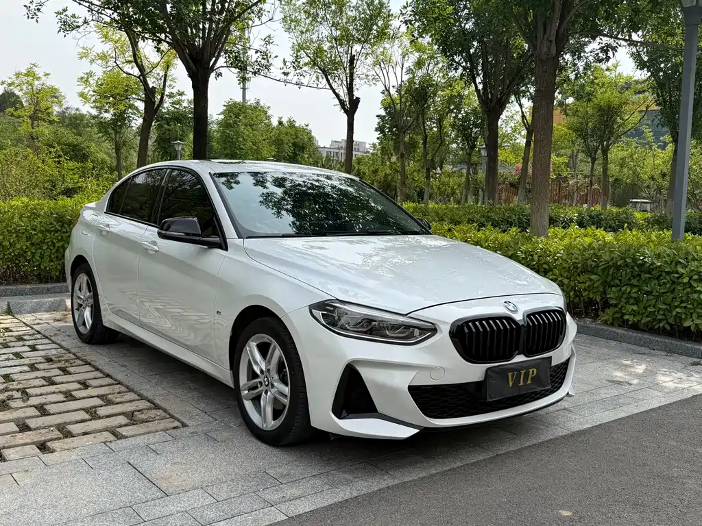 BMW 1 Series 2022
