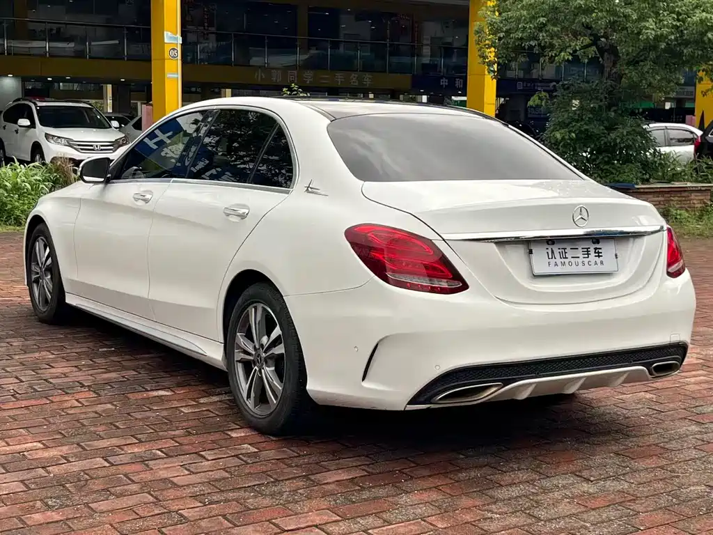 Mercedes-Benz C-Class 2018 — фото 8