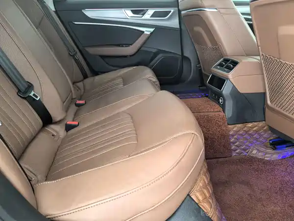 Audi A6L 2024