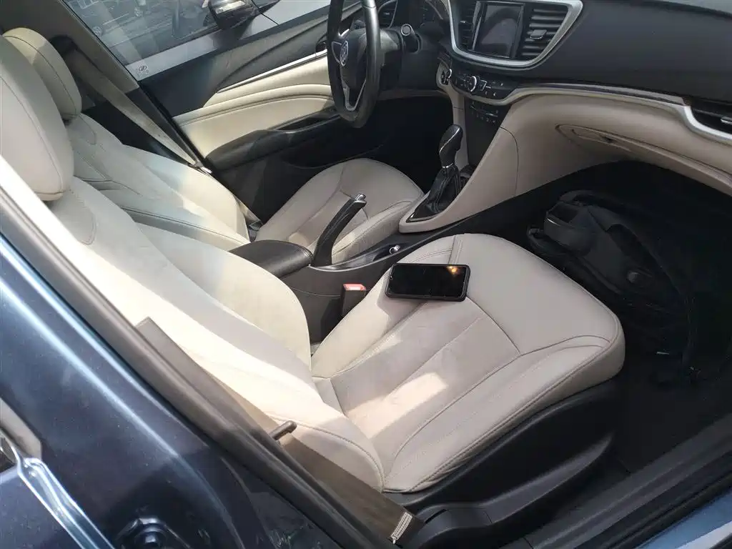 Buick Excelle 2015 — фото 20