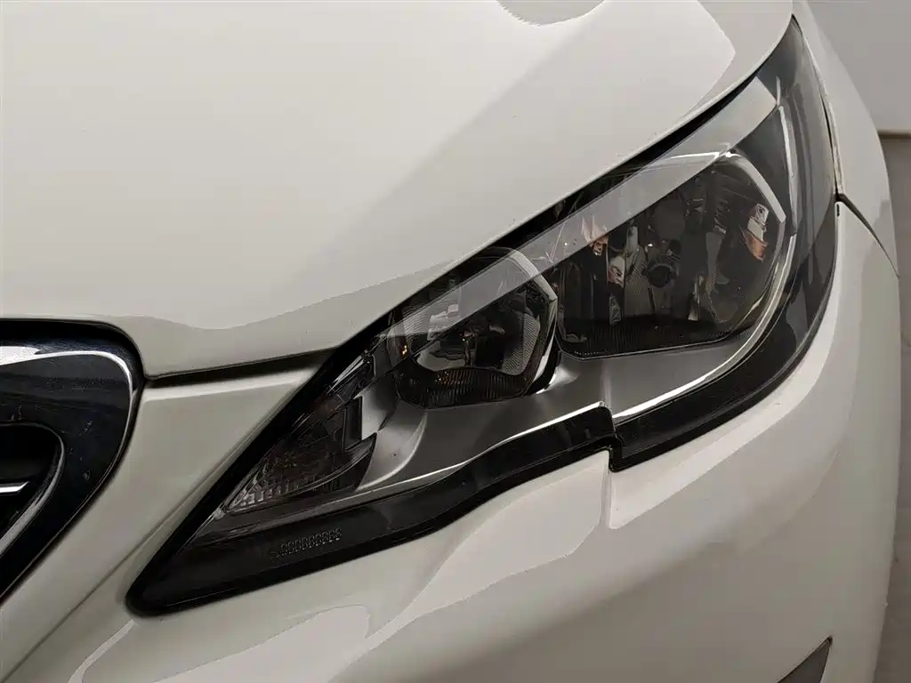 Peugeot 308S 2016
