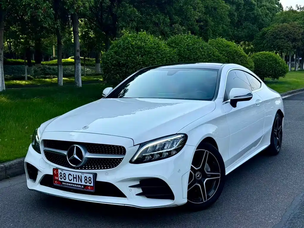 Mercedes-Benz C-Class 2020