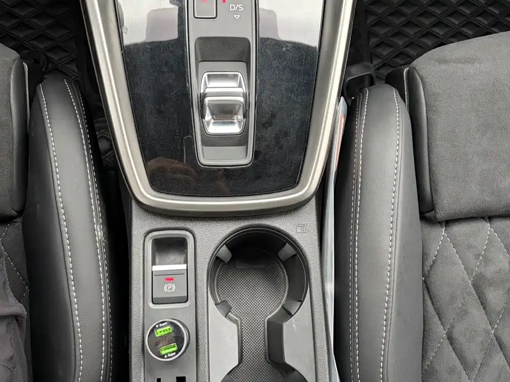 Audi A3 2023 — фото 11
