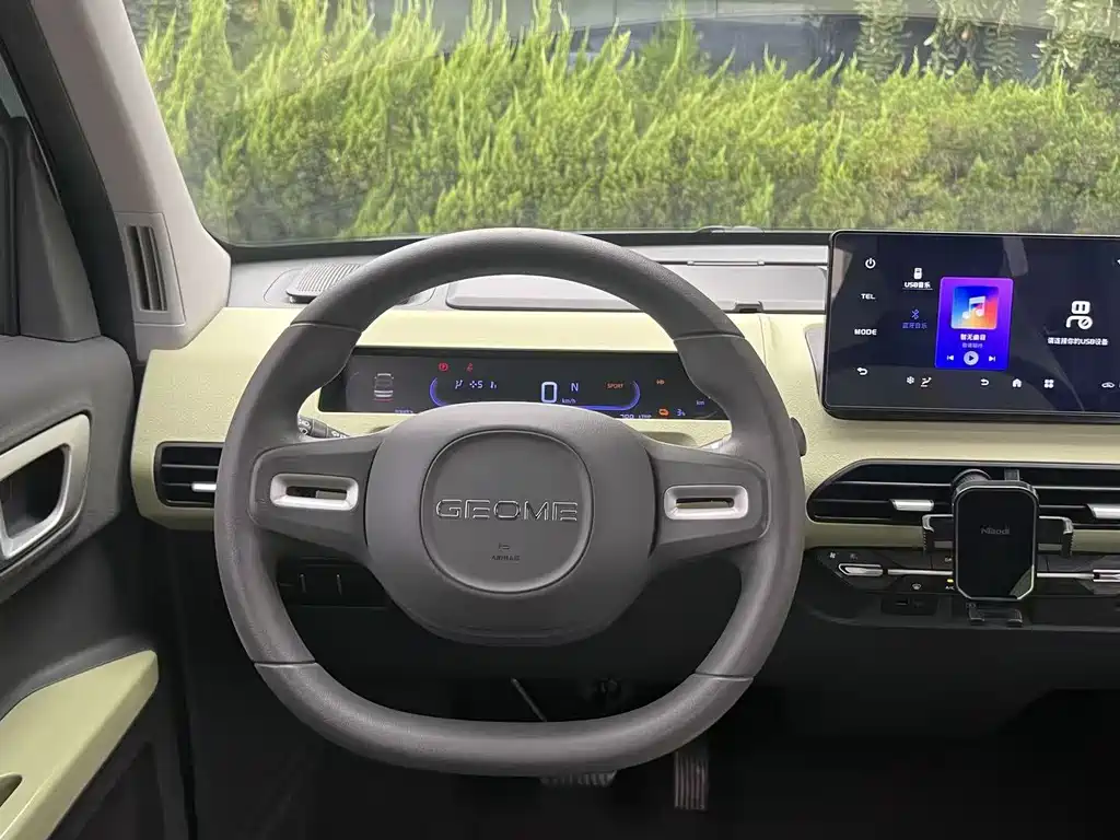 Geely Galaxy Panda 2024 — фото 22