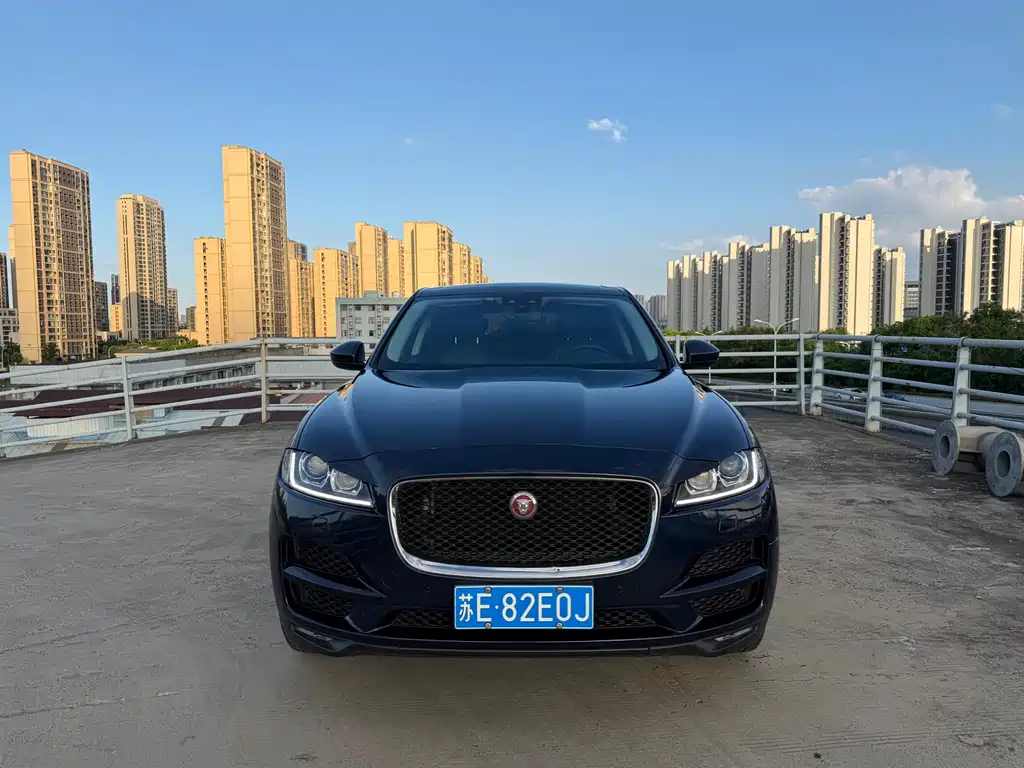Jaguar F-PACE 2019 — фото 2