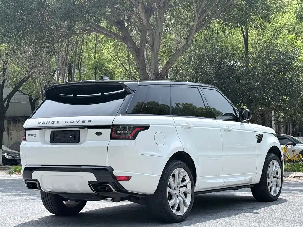 Land Rover Sport 2020 — фото 15