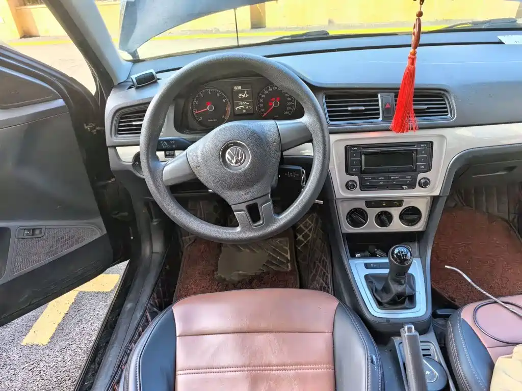 Volkswagen Lavida 2016