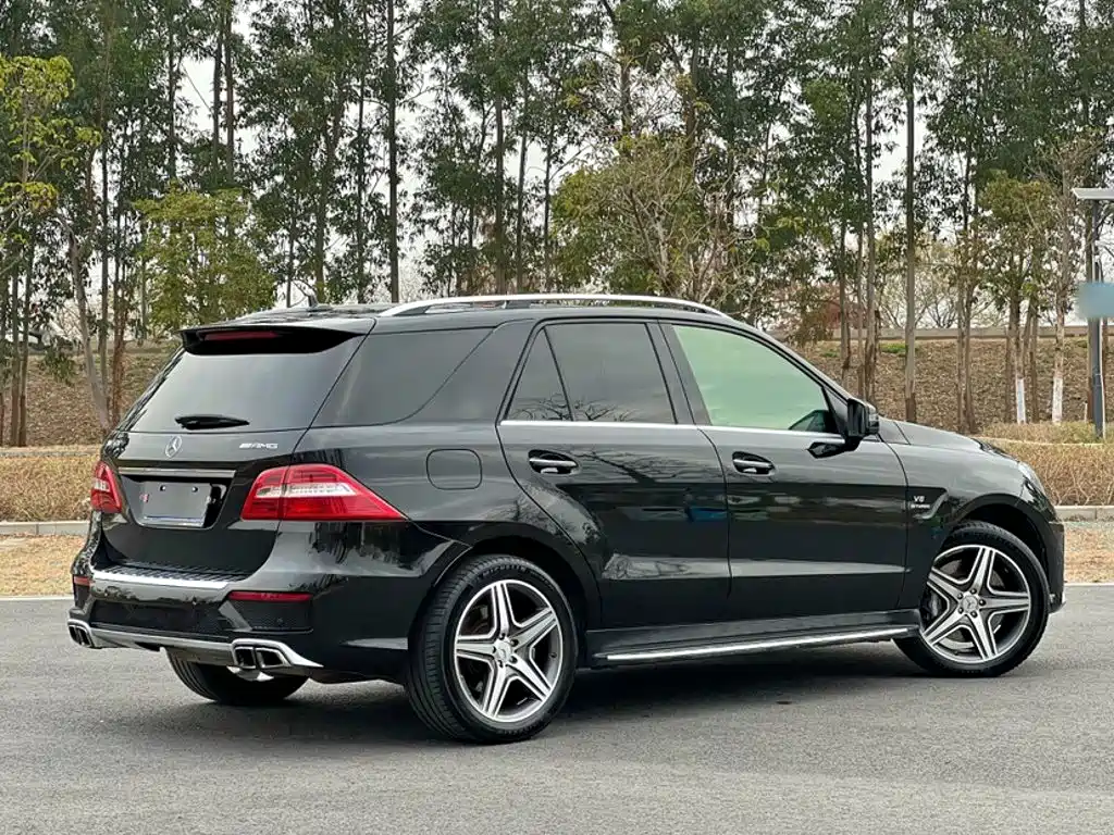 Mercedes-Benz M-Class AMG 2015 — фото 9