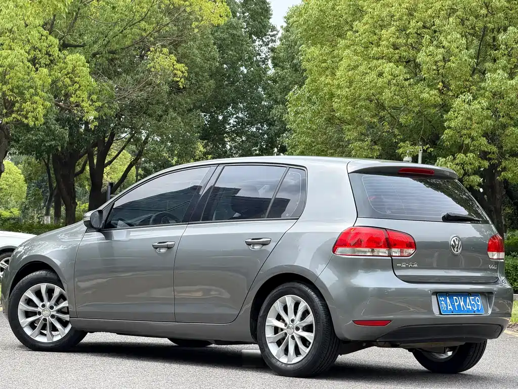 Volkswagen Golf 2010