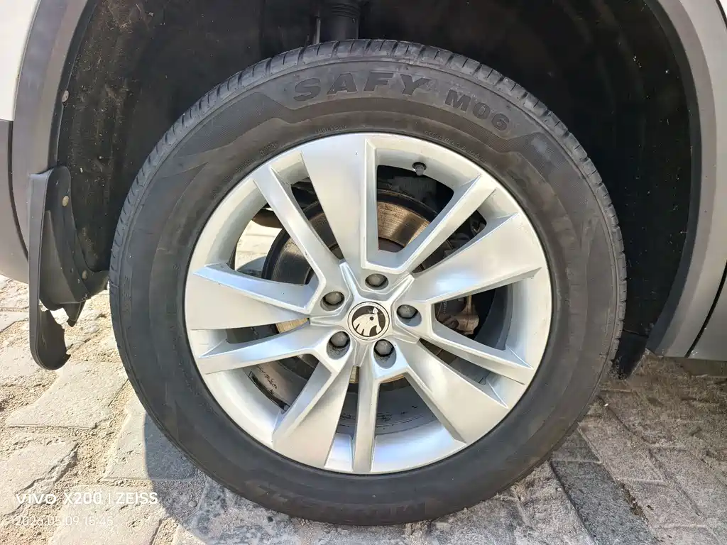 Skoda Kodiaq 2018 — фото 14