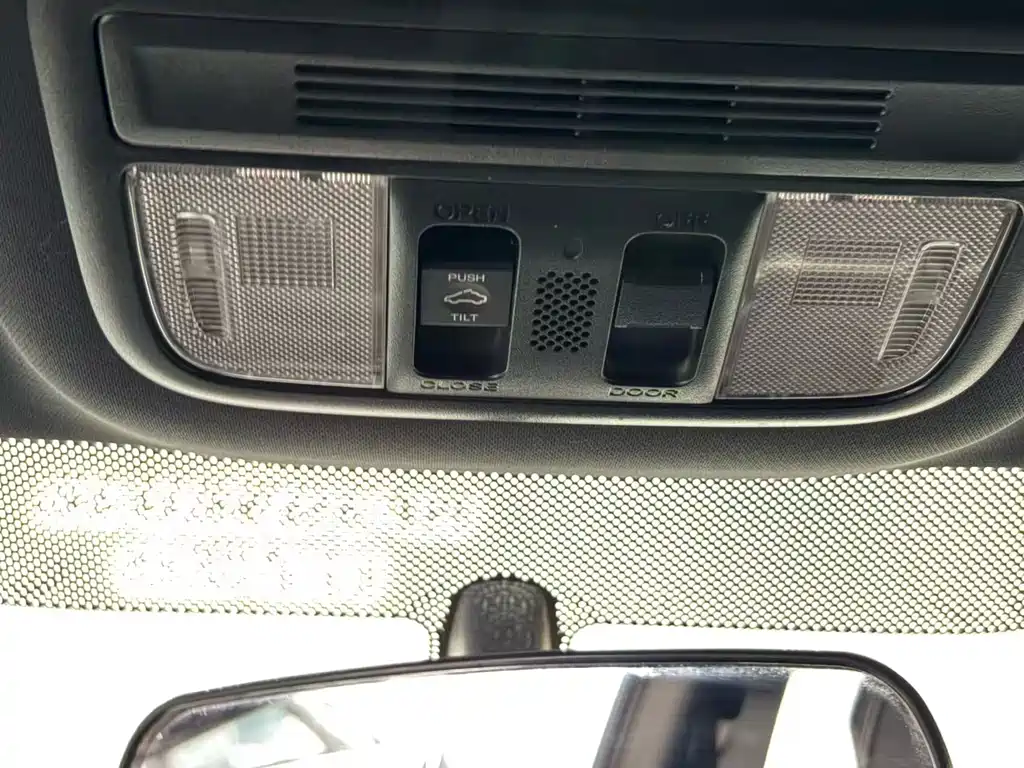 Honda Civic 2021 — фото 16