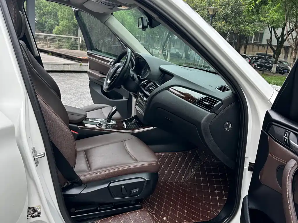 BMW X3 2016 — фото 16