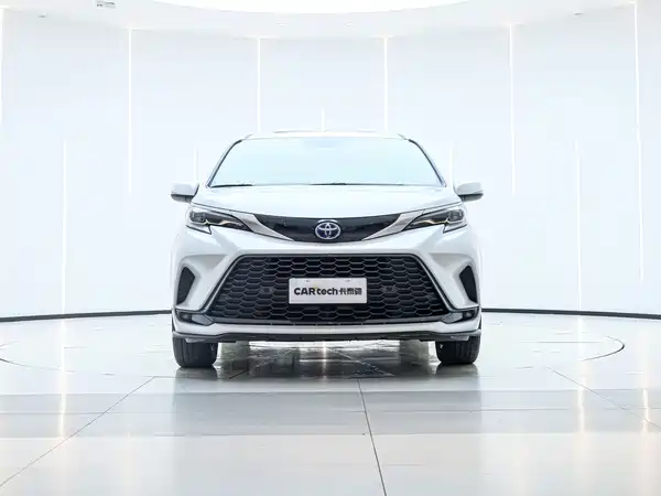 Toyota Granvia 2024