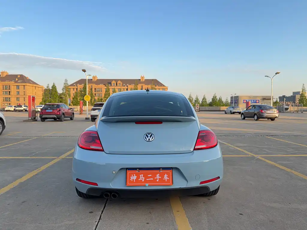 Volkswagen Beetle 2015