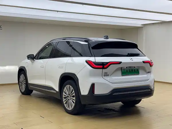 NIO ES6 2022