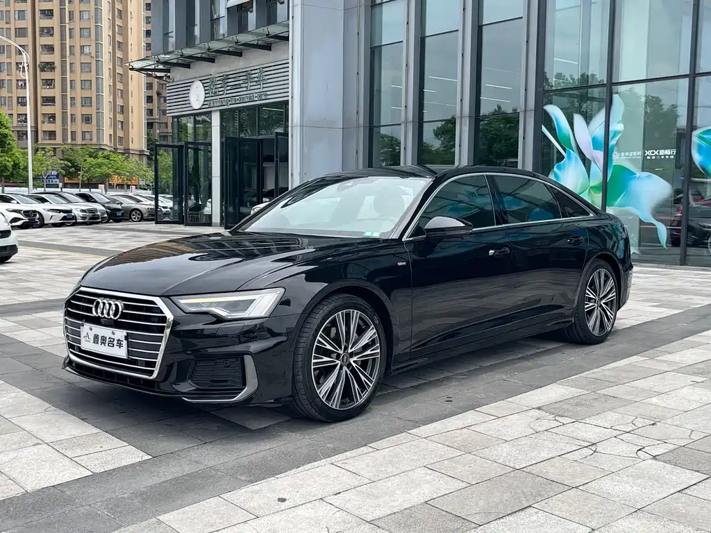 Audi A6L 2022