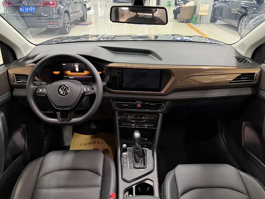 Volkswagen Tharu 2022