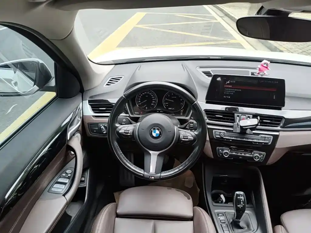 BMW X1 2022 — фото 11