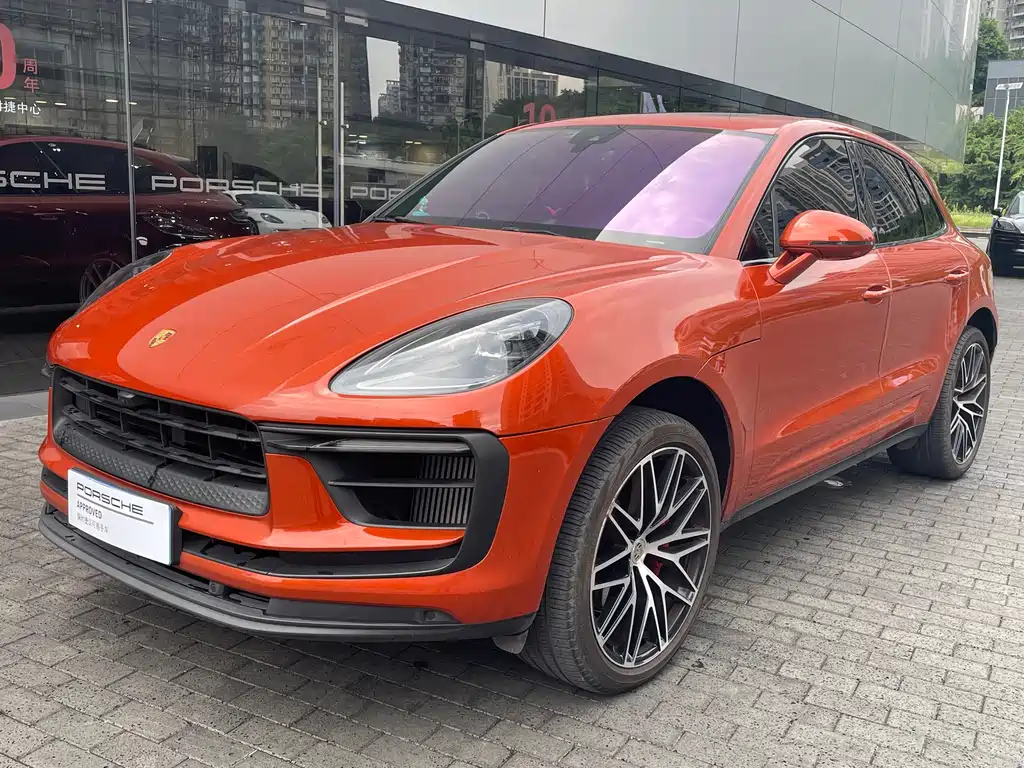 Porsche Macan 2022 — фото 1