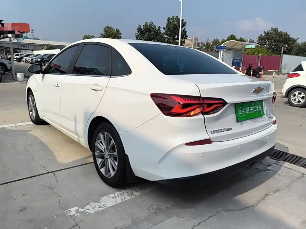 Chevrolet Cruze 2022