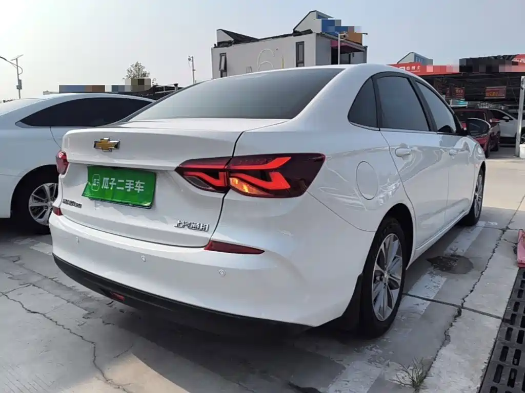 Chevrolet Cruze 2022