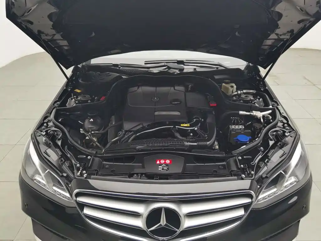 Mercedes-Benz E-Class 2014