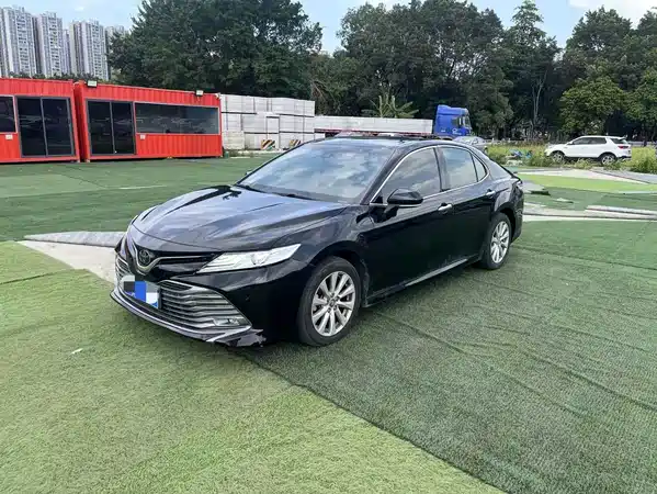 Toyota Camry 2019