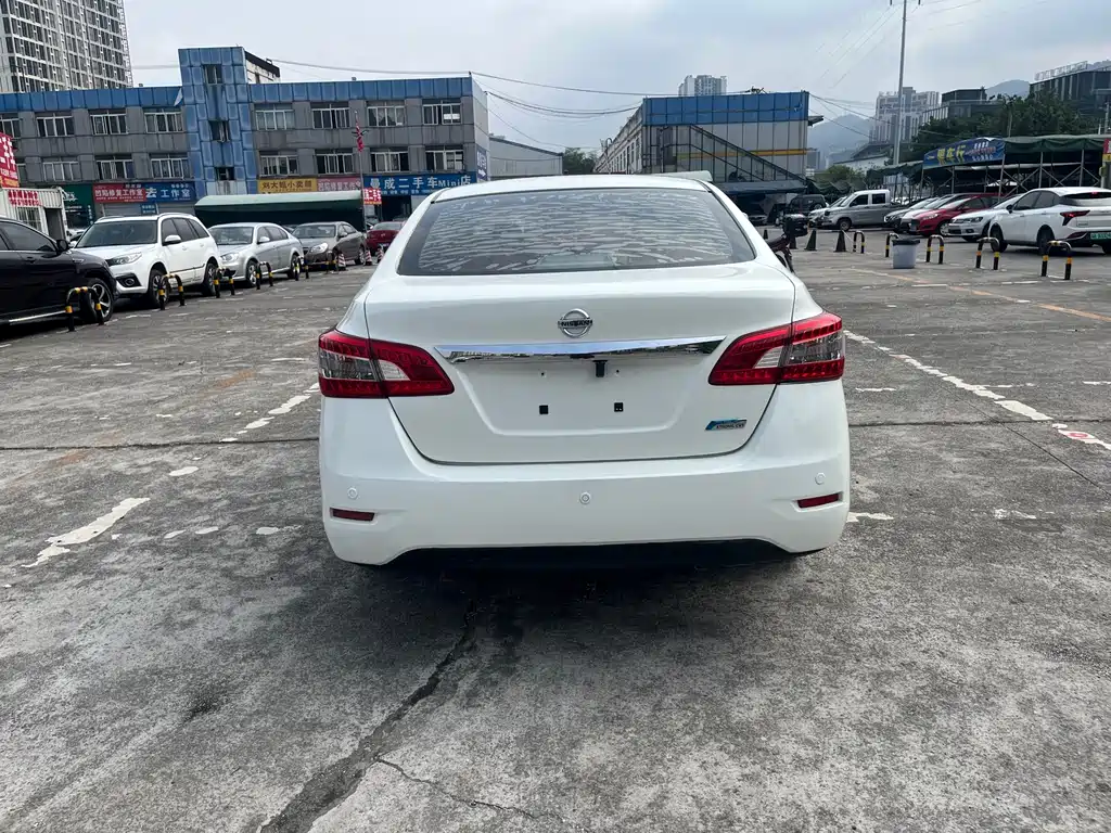 Nissan Sylphy 2015 — фото 11