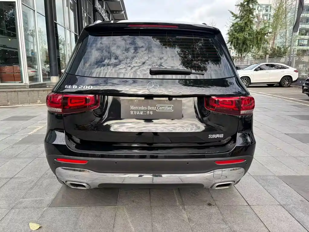 Mercedes-Benz GLB 2021 — фото 18