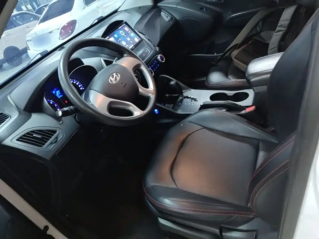 Hyundai ix35 2017 — фото 15